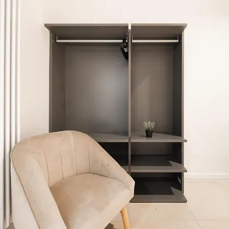 Lejlighed Sassicaia Apartment, Historic Heart Of *