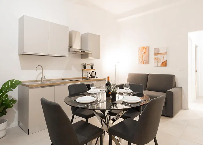 Apartmán Sassicaia Apartment, Historic Heart Of *