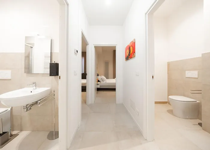 Sassicaia Apartment, Historic Heart Of *